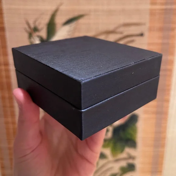 Oscar de La Renta Earrings emerald gold flowers floral Dangle drop hoops signed - Picture 12 of 14